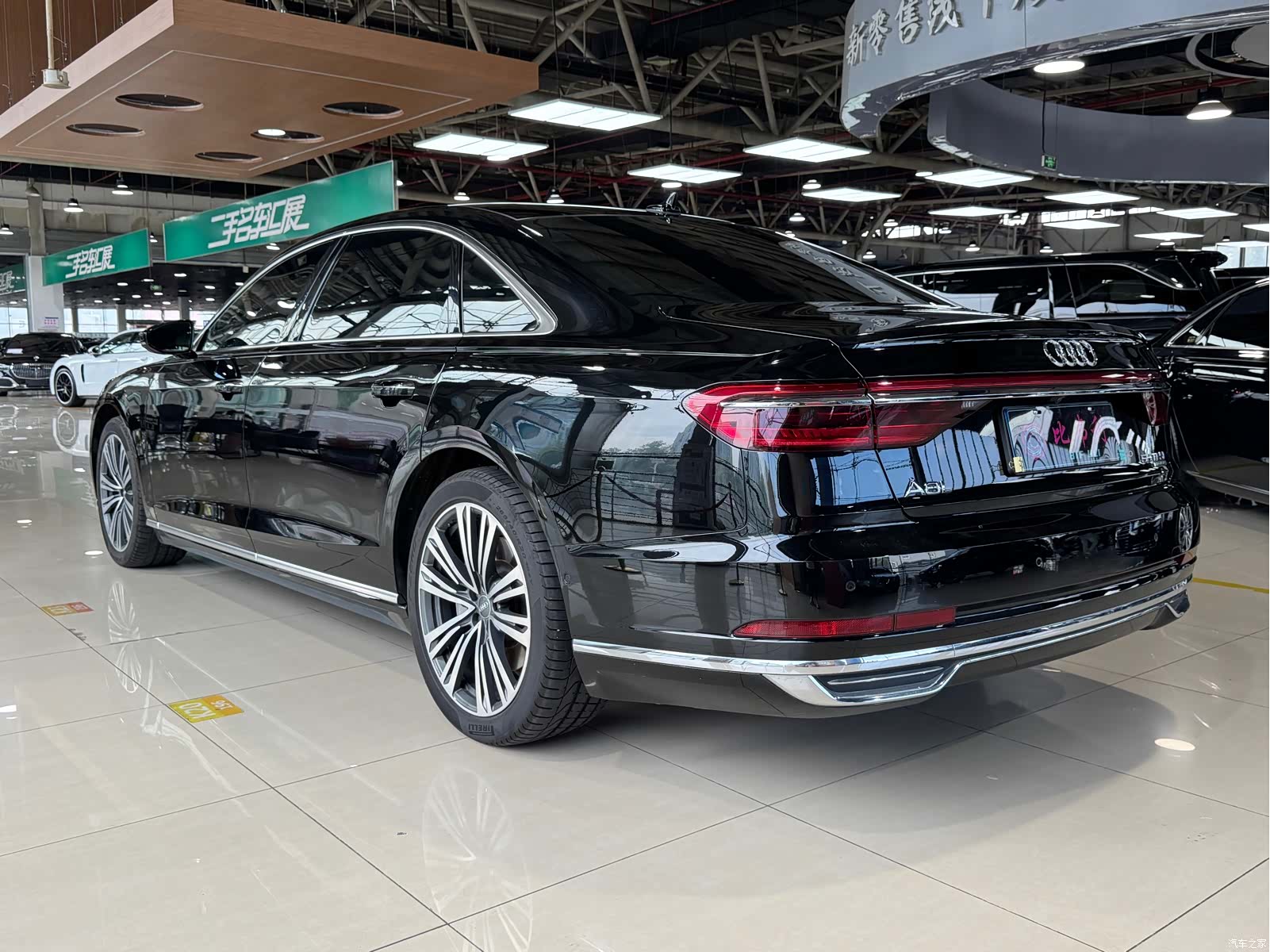 Audi A8L, 2021 7