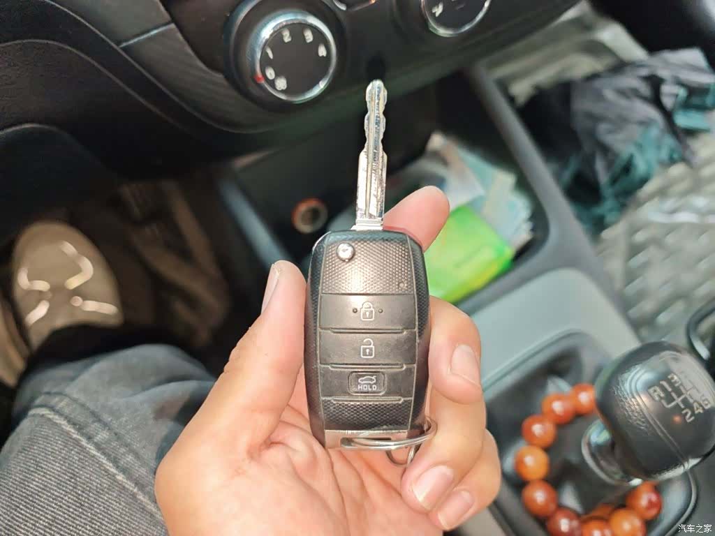 Kia K3, 2015 9