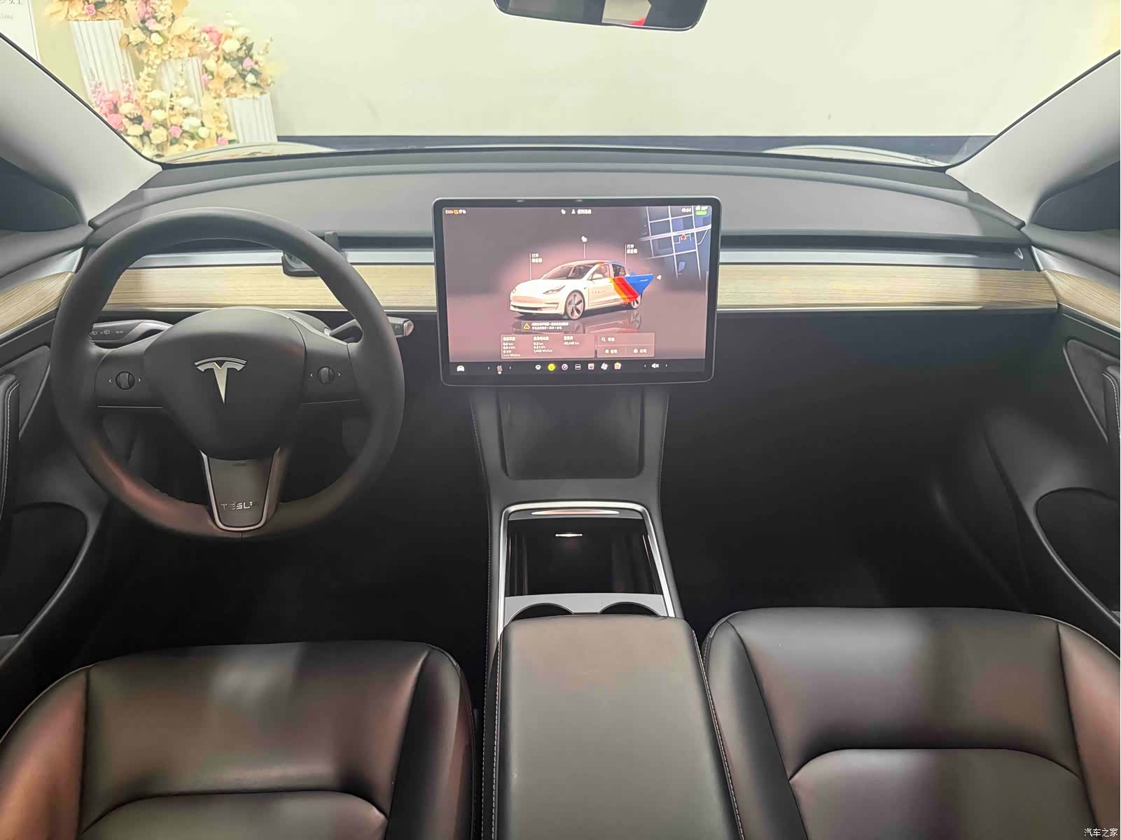 Tesla Model 3, 2023 все фото