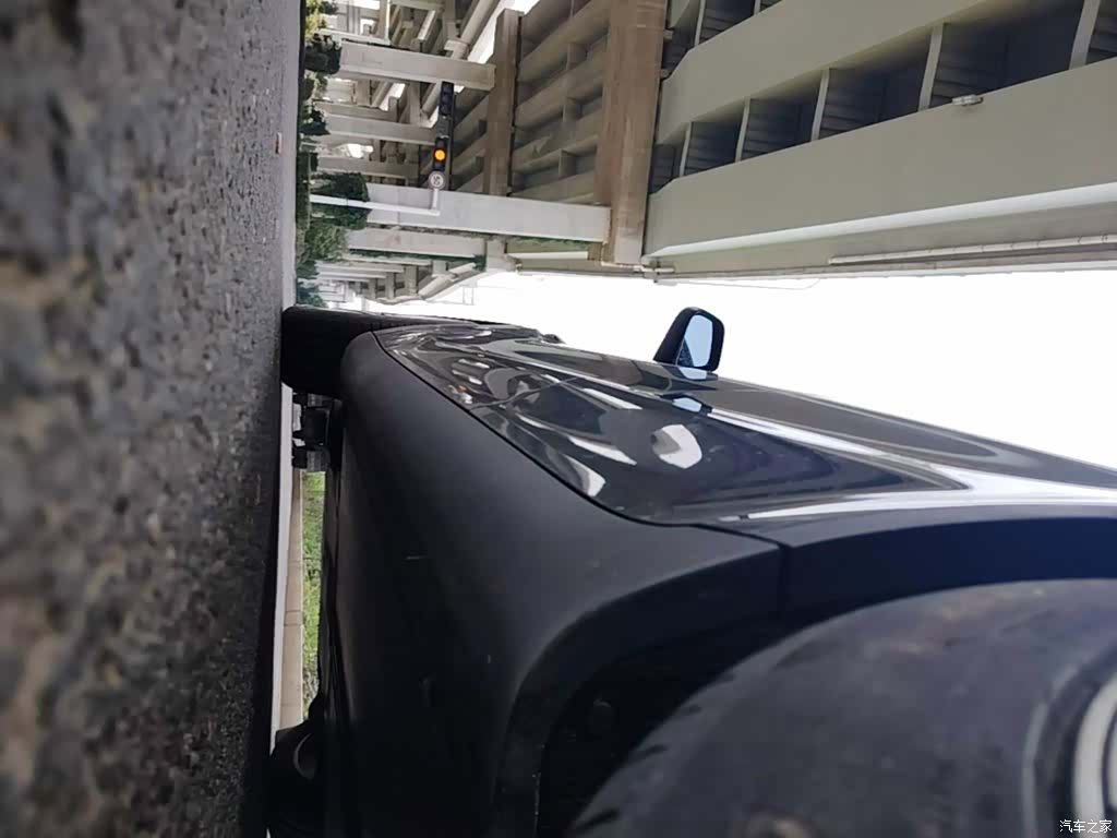 Tesla Model Y, 2023 22