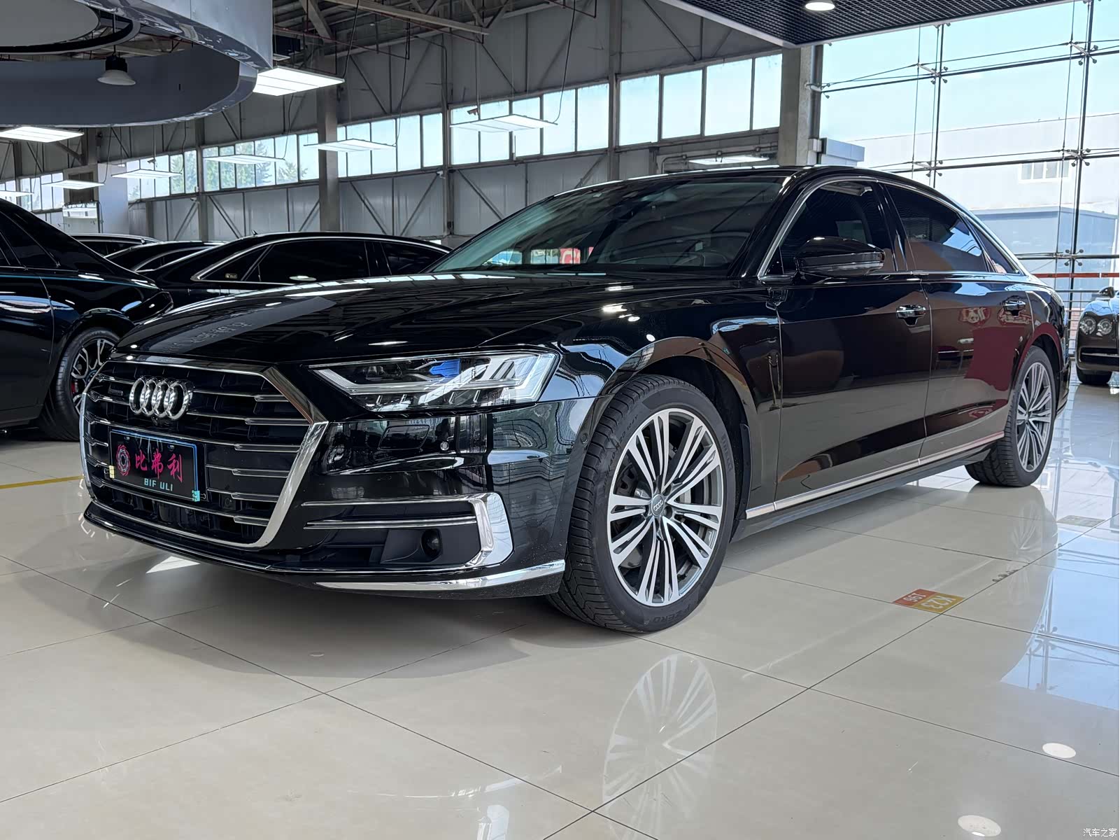 Audi A8L, 2021 1