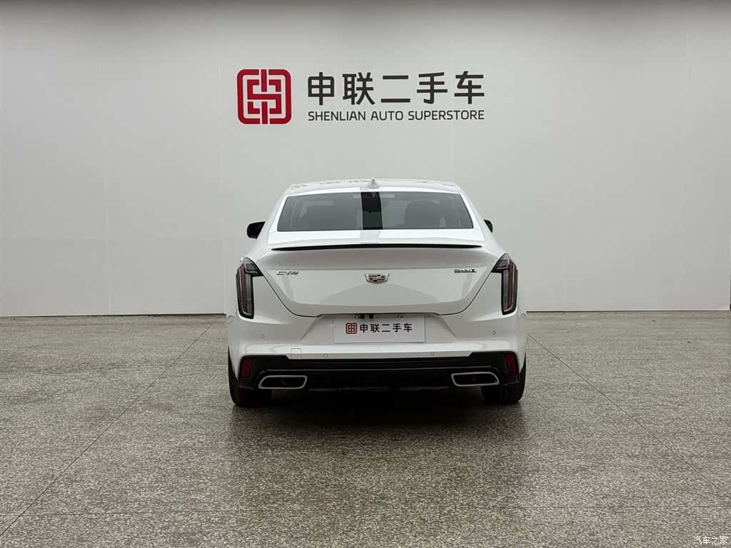 Cadillac CT4, 2023 2