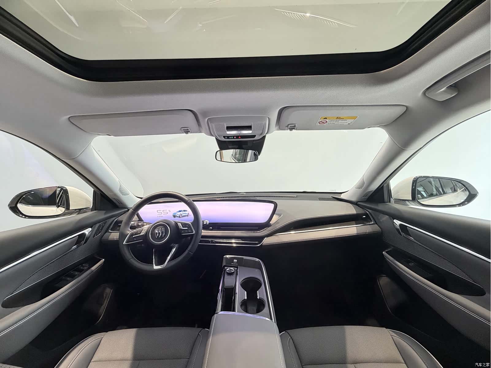 Buick E5, 2025 8