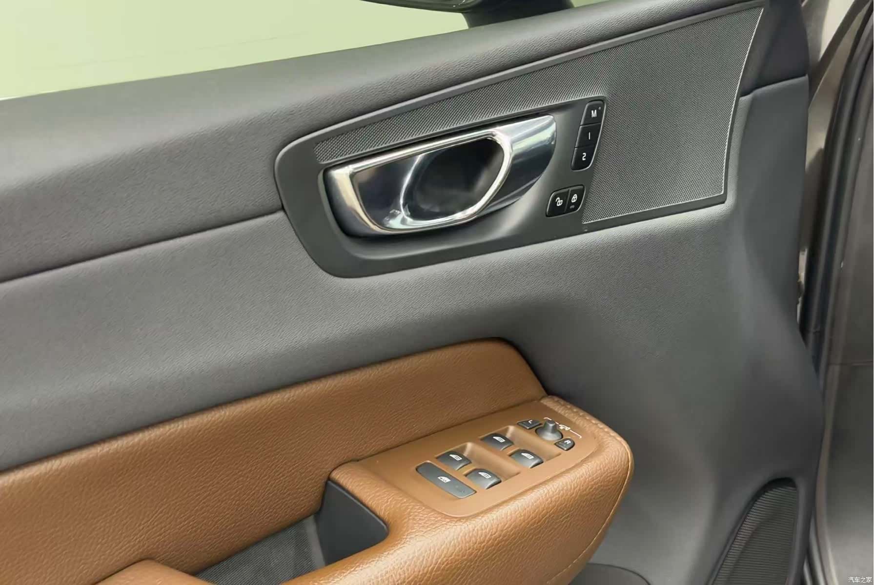 Volvo XC60, 2021 18
