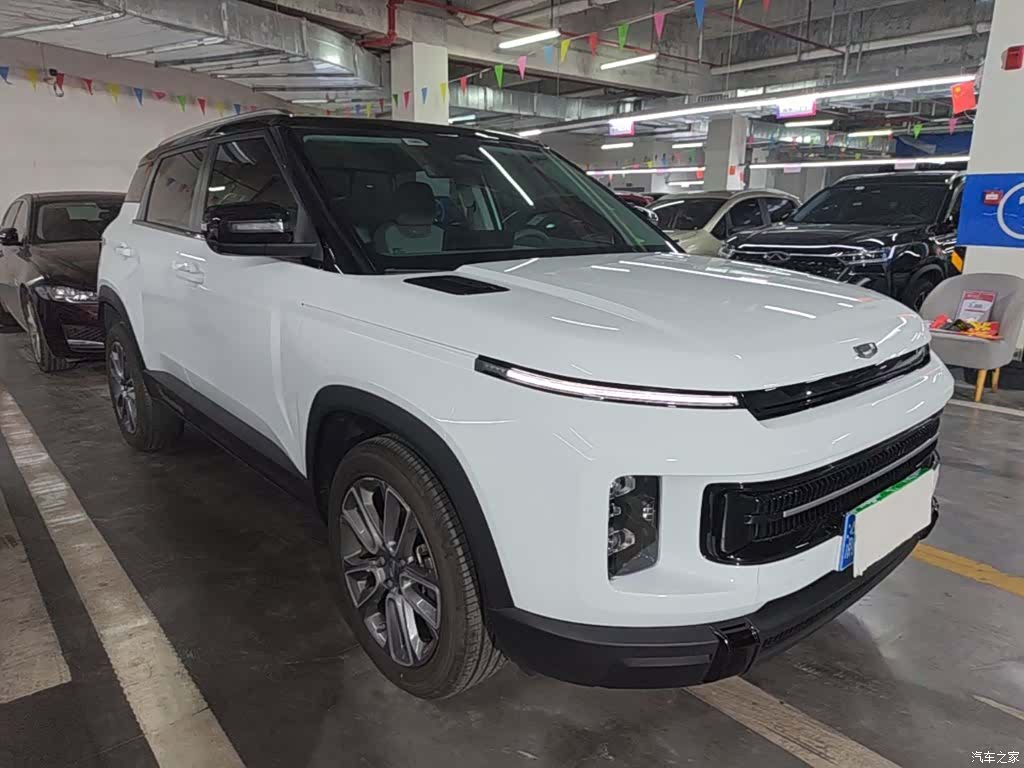Geely Icon, 2025 4