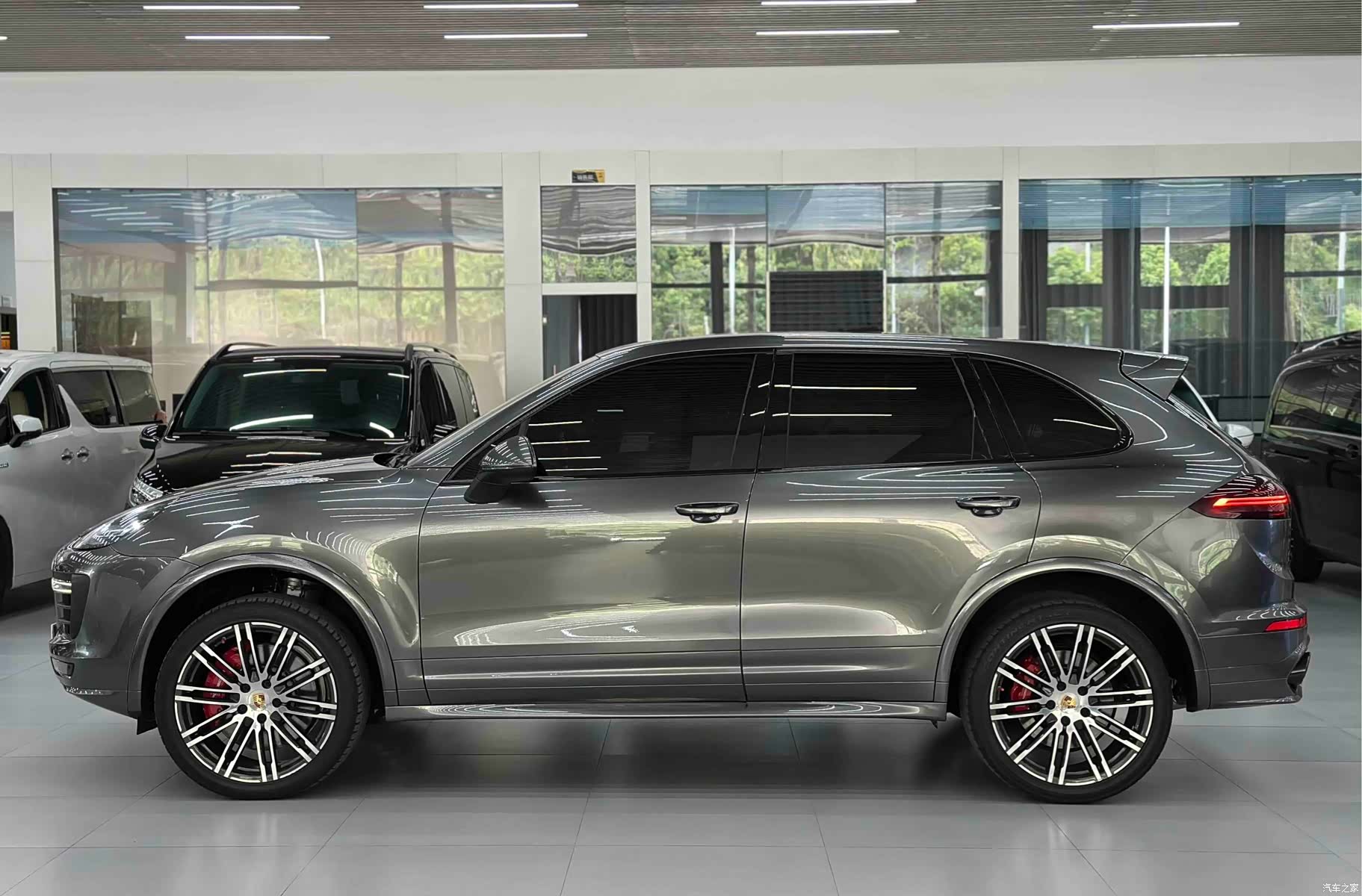 Porsche Cayenne, 2016 4