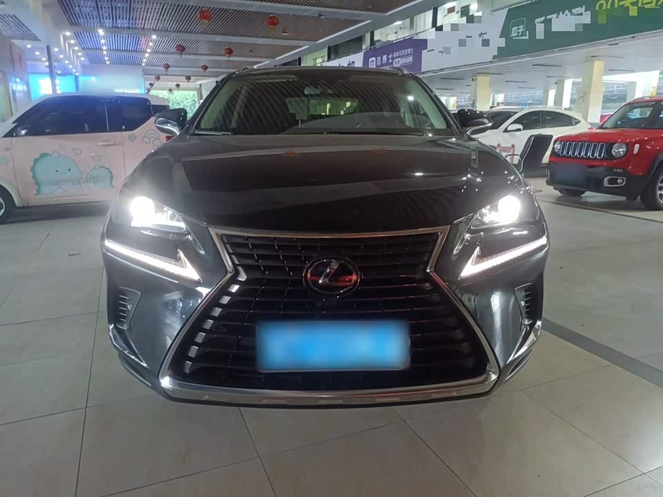 Lexus NX