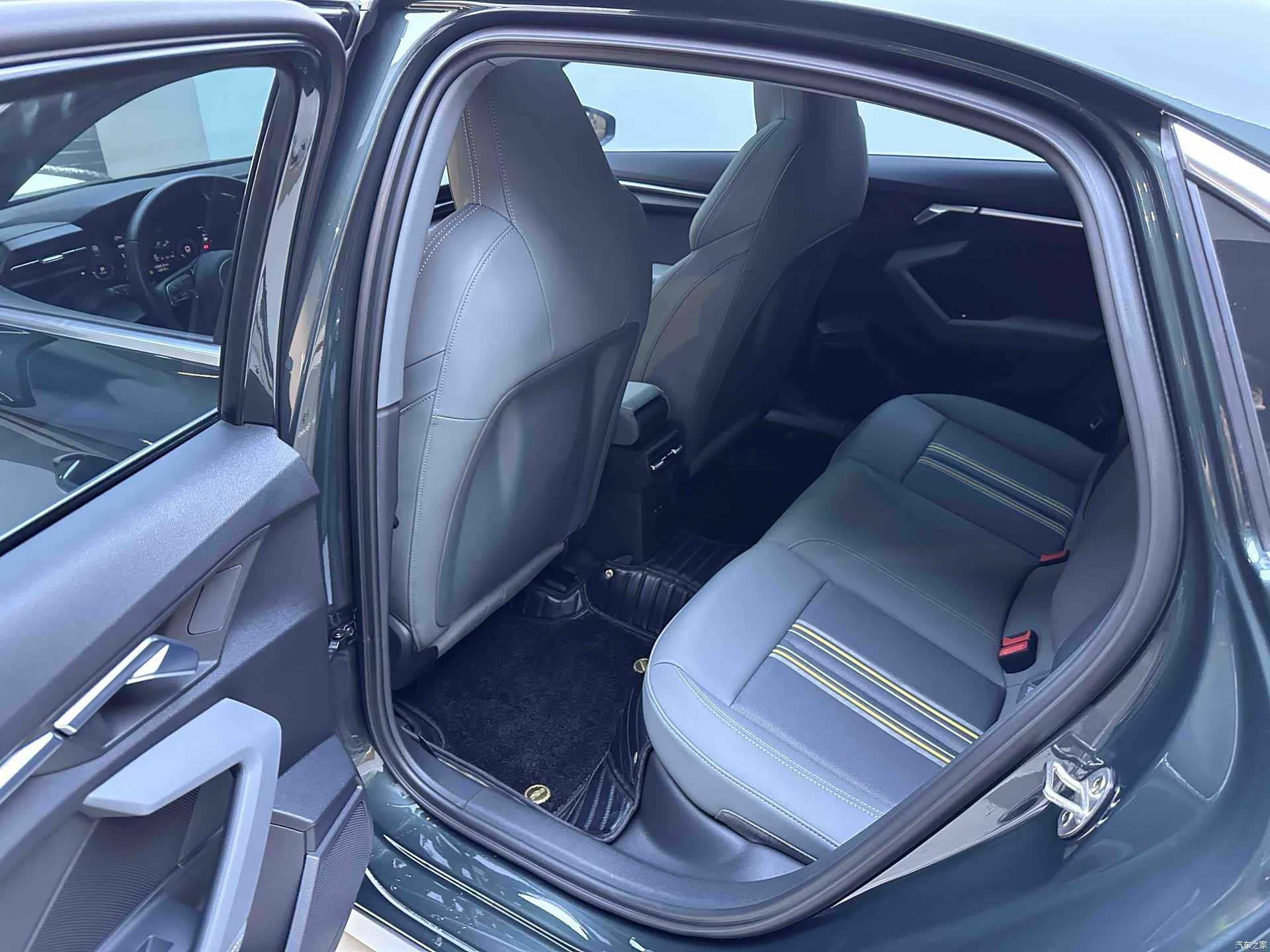 Audi A3, 2023 10