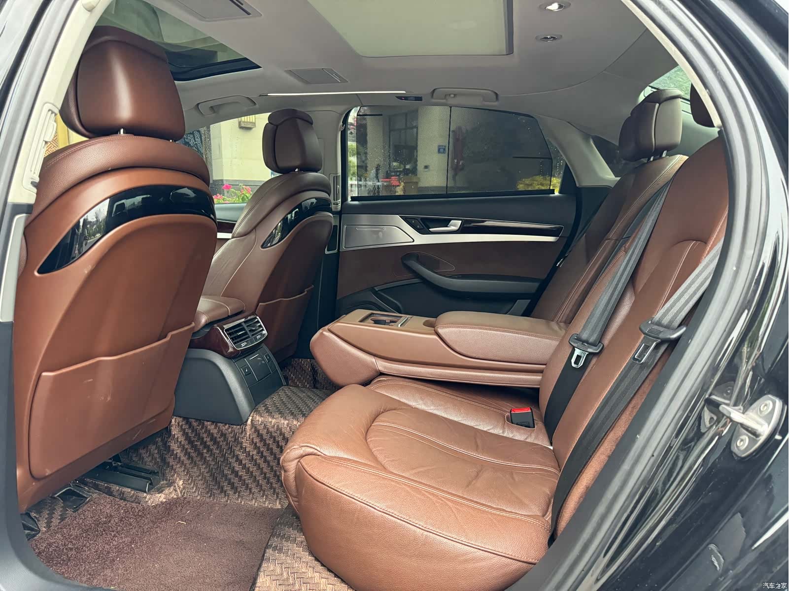 Audi A8L, 2014 все фото