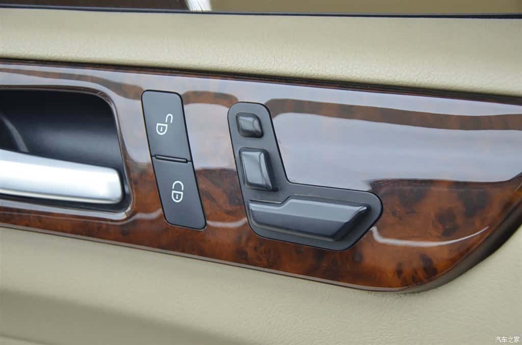 Mercedes-Benz M-Class, 2013 12