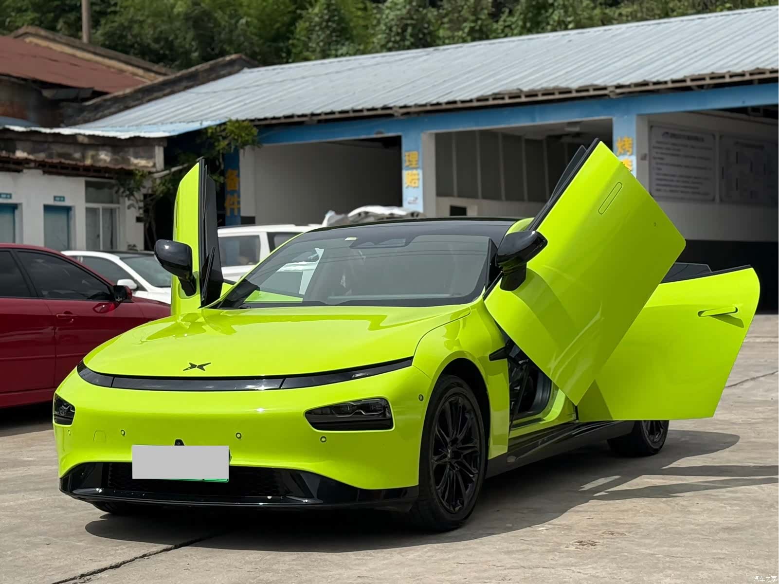 Xpeng P7, 2021 1