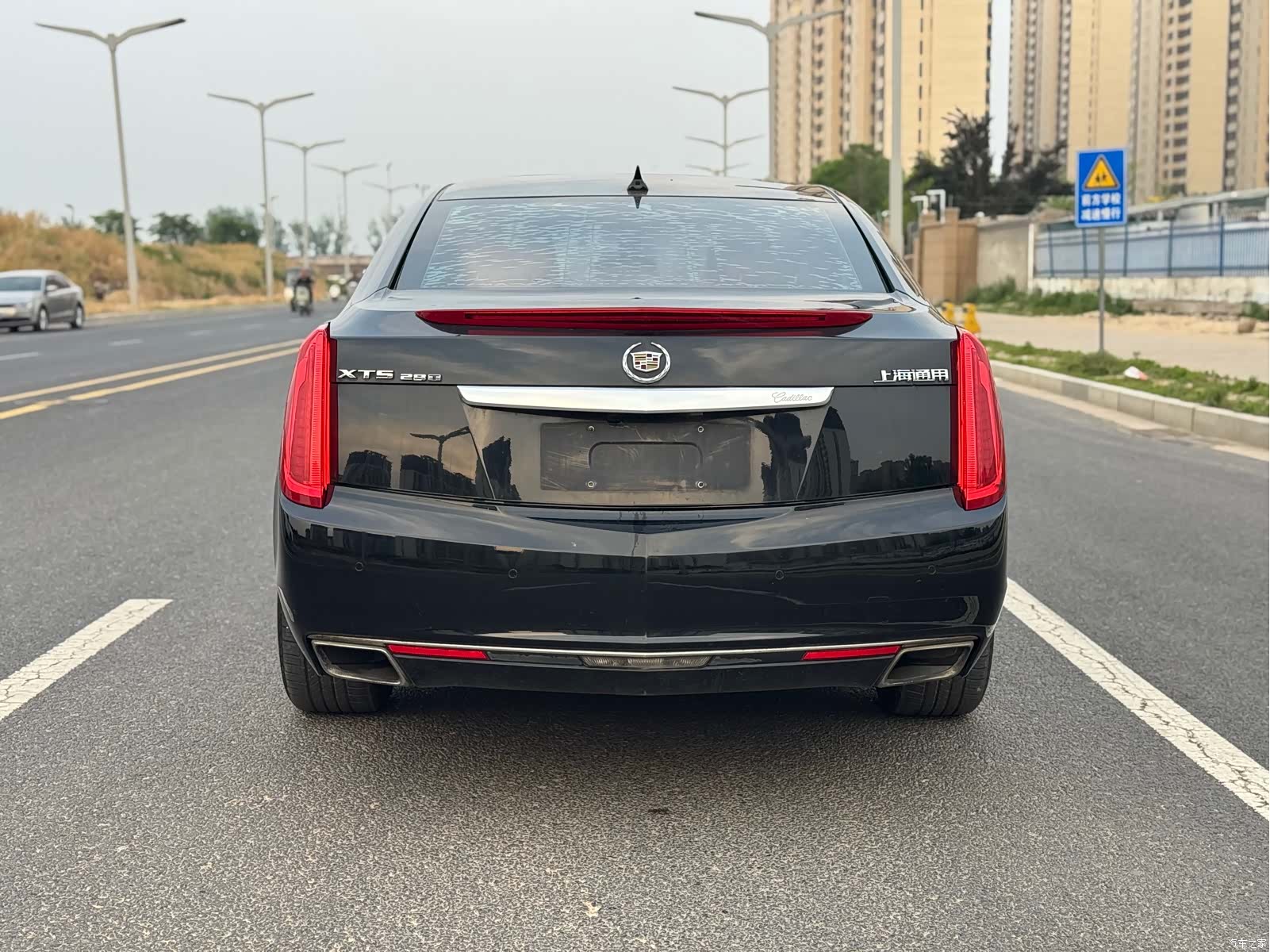 Cadillac XTS, 2015 6