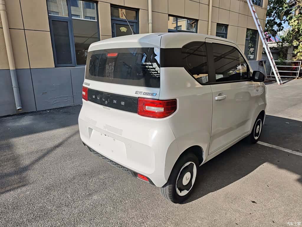 Wuling MINIEV, 2022 7