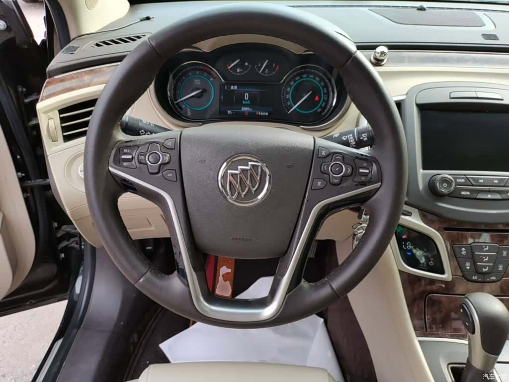 Buick LaCrosse, 2014 11
