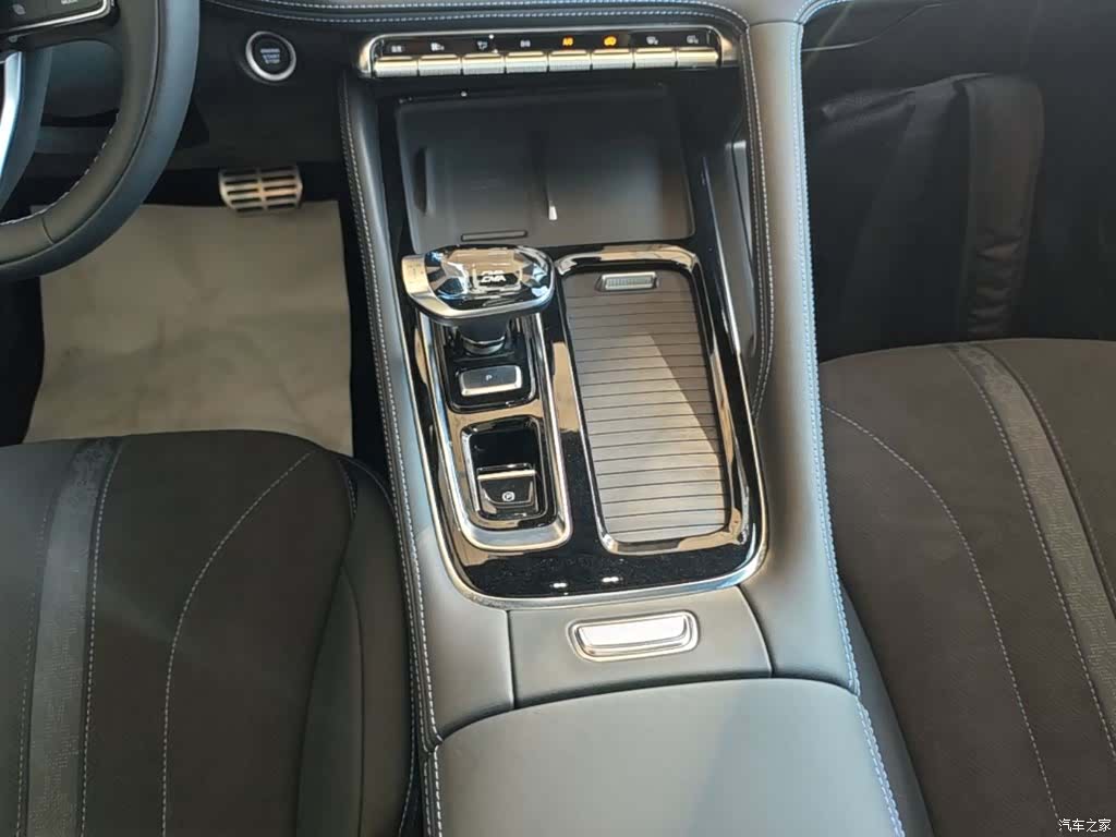 Geely Preface, 2025 14