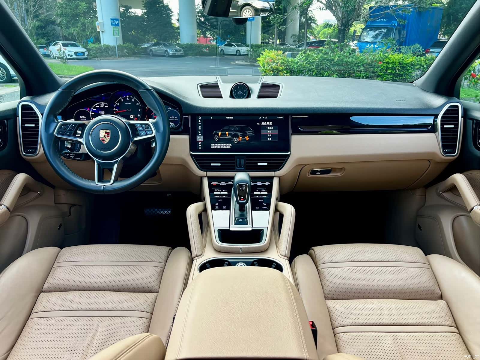 Porsche Cayenne, 2018 6