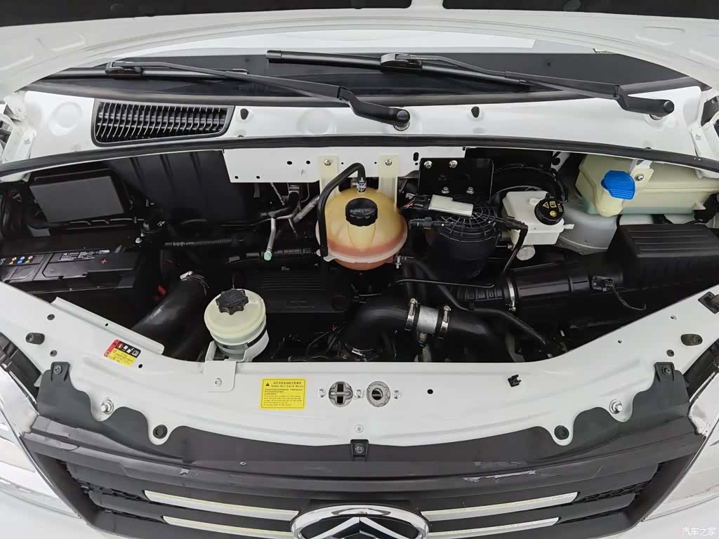 Maxus V80, 2023 6