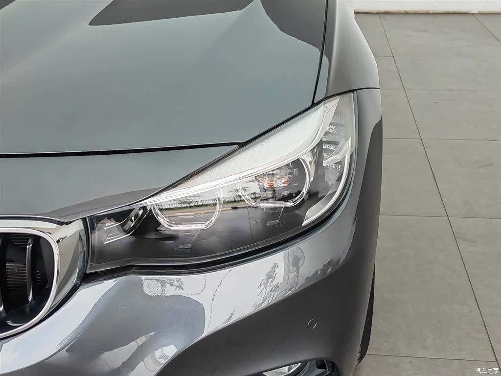 BMW 3 Series, 2021 7