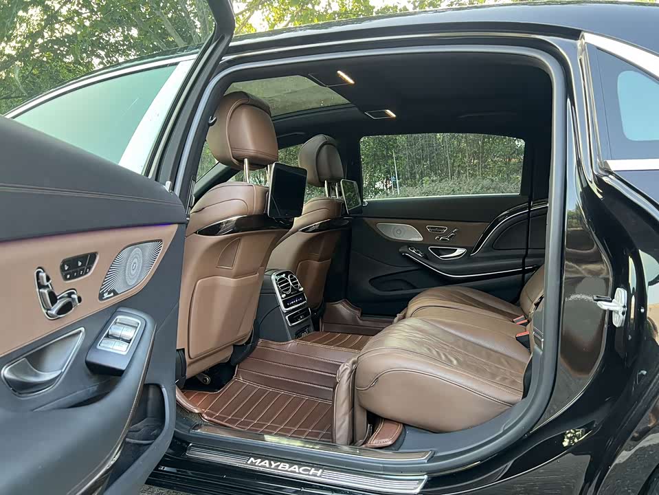Mercedes-Benz Maybach S-class