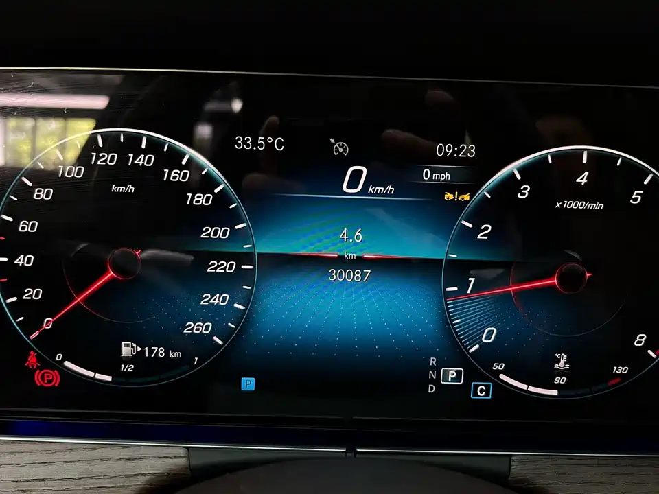Mercedes-Benz E-class Mercedes-Benz E-class