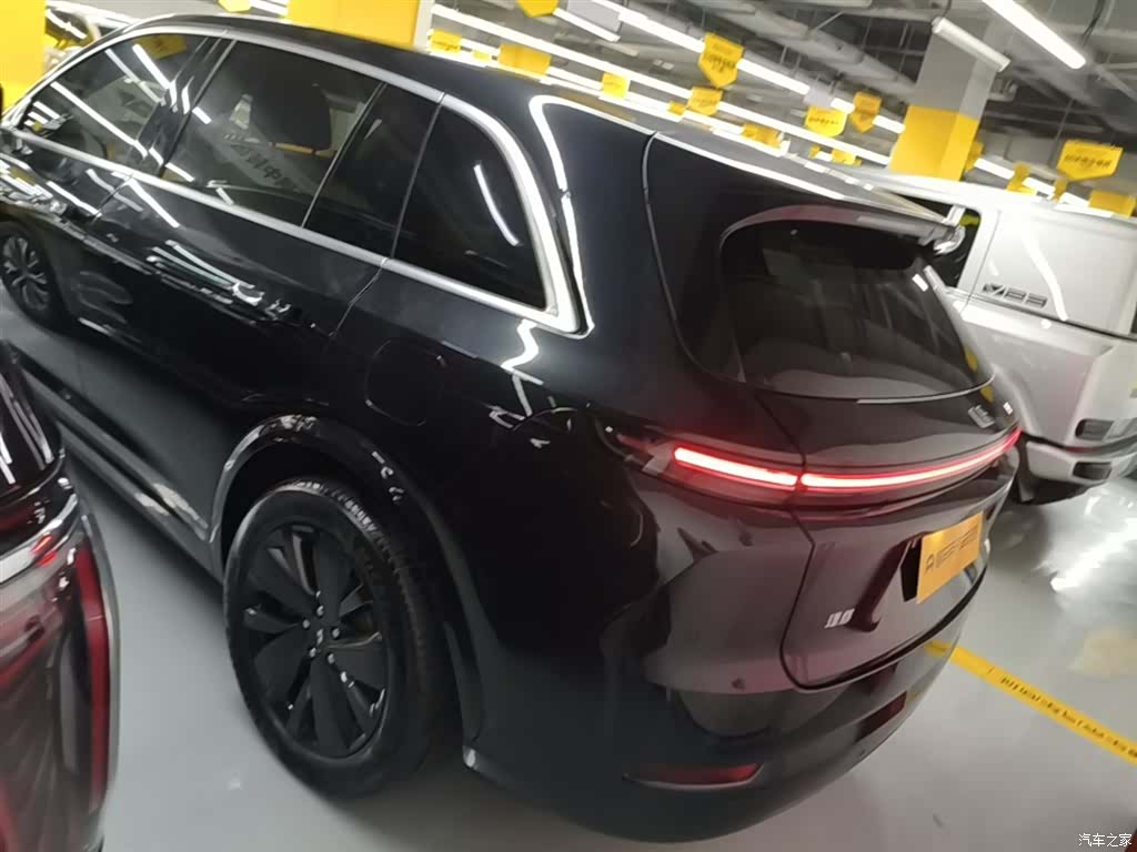 Li Auto L7, 2025 все фото