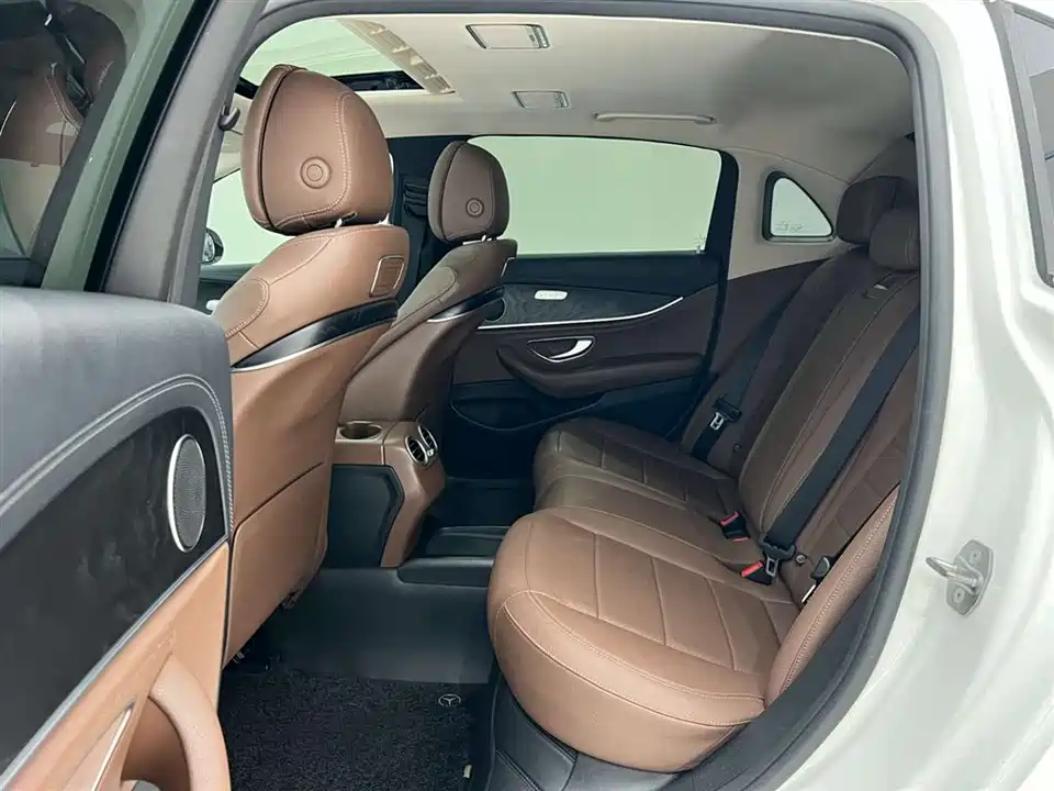 Mercedes-Benz E-class Mercedes-Benz E-class