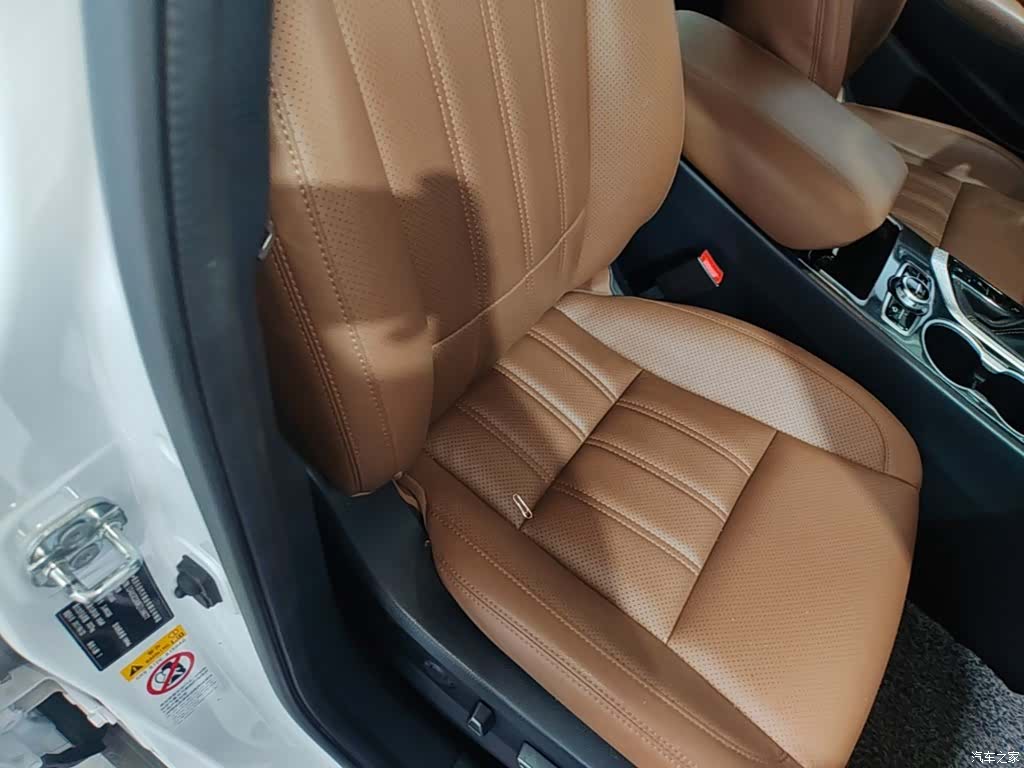 Changan CS95, 2017 20