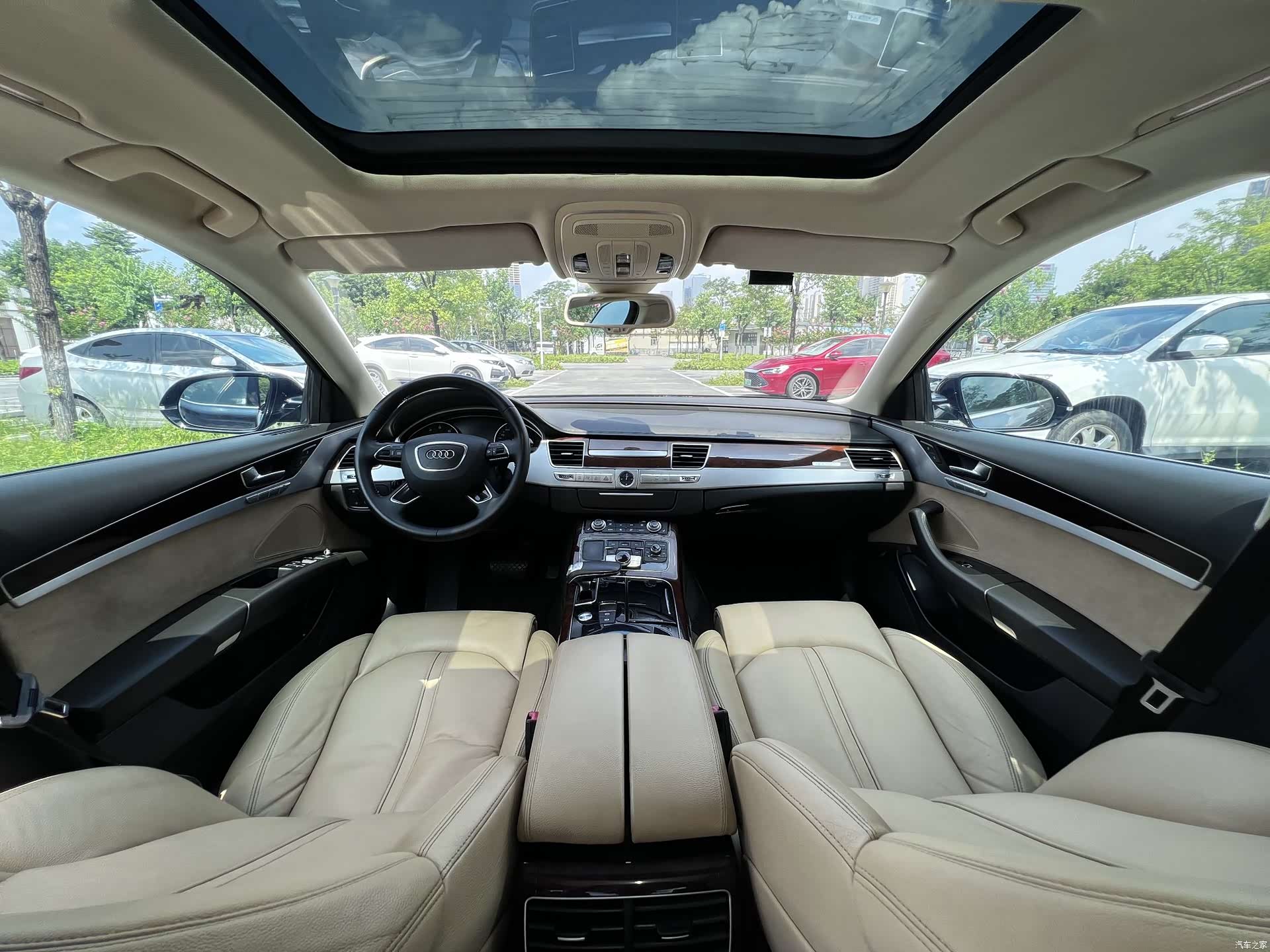 Audi A8L, 2012 6