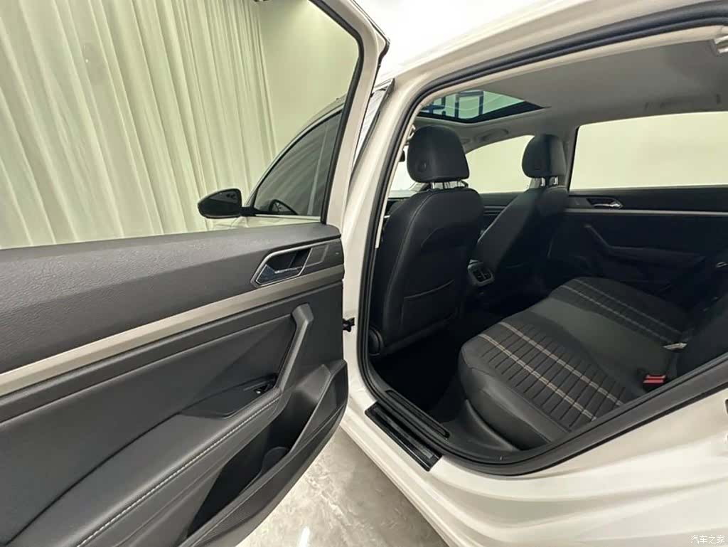 Volkswagen Lavida, 2022 8