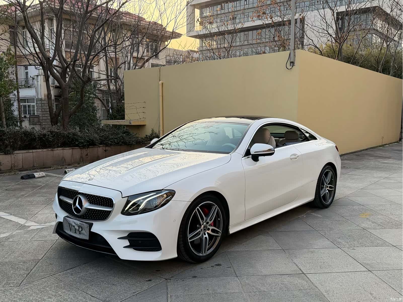 Mercedes-Benz E-Class, 2019 1