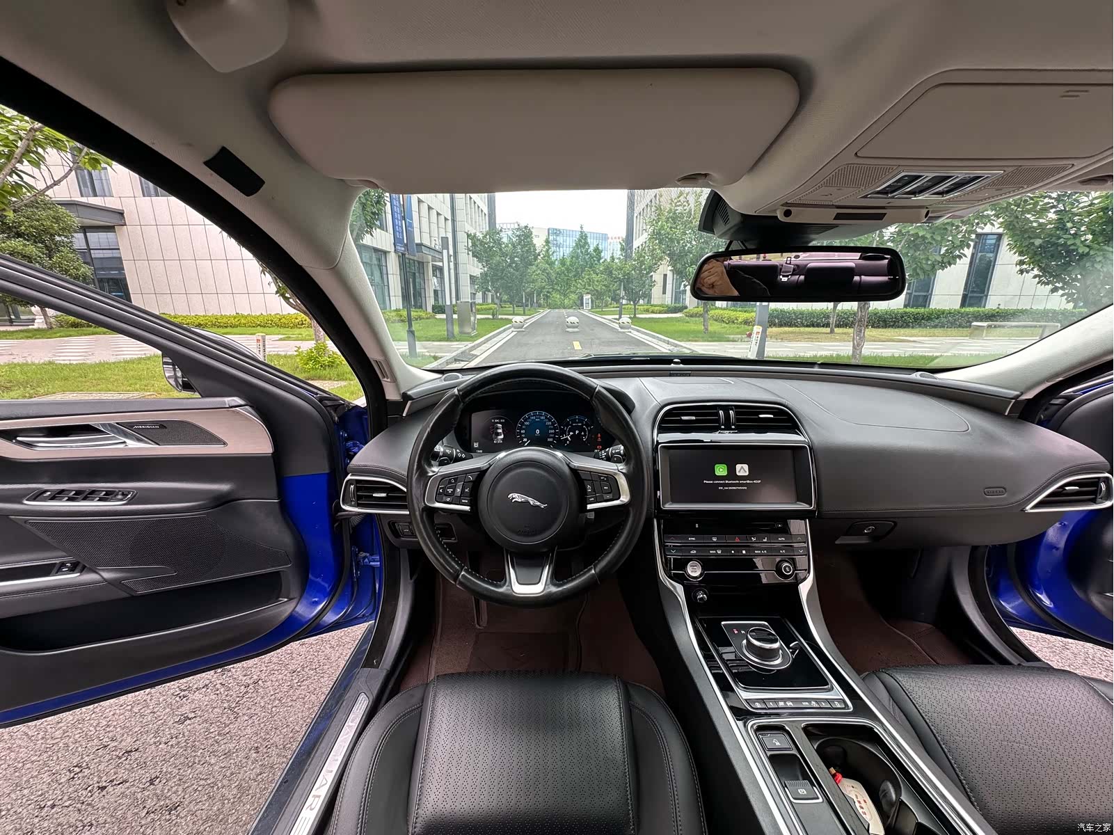 Land Rover XEL, 2019 17