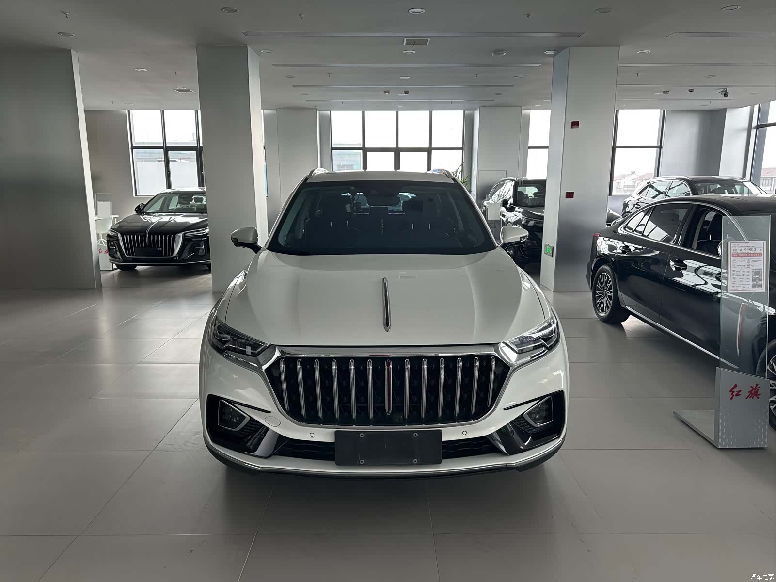 Hongqi HS5, 2021 2