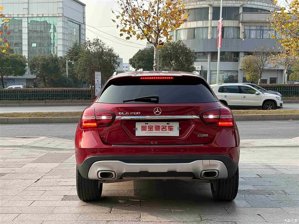 Mercedes-Benz GLA, 2017 13