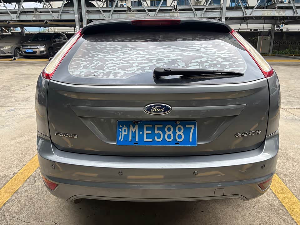 Ford Fox