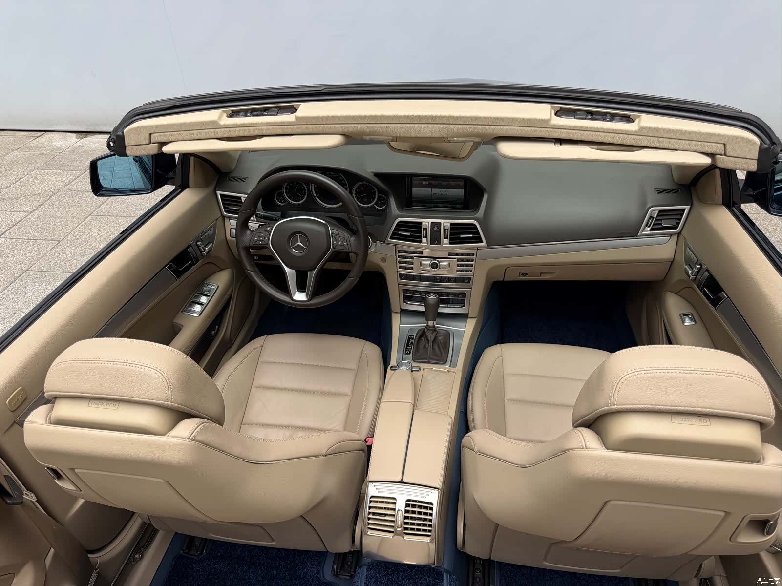 Mercedes-Benz E-Class, 2013 22