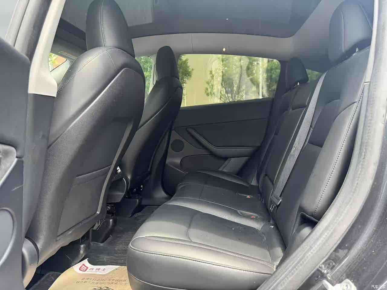 Tesla Model Y, 2024 все фото