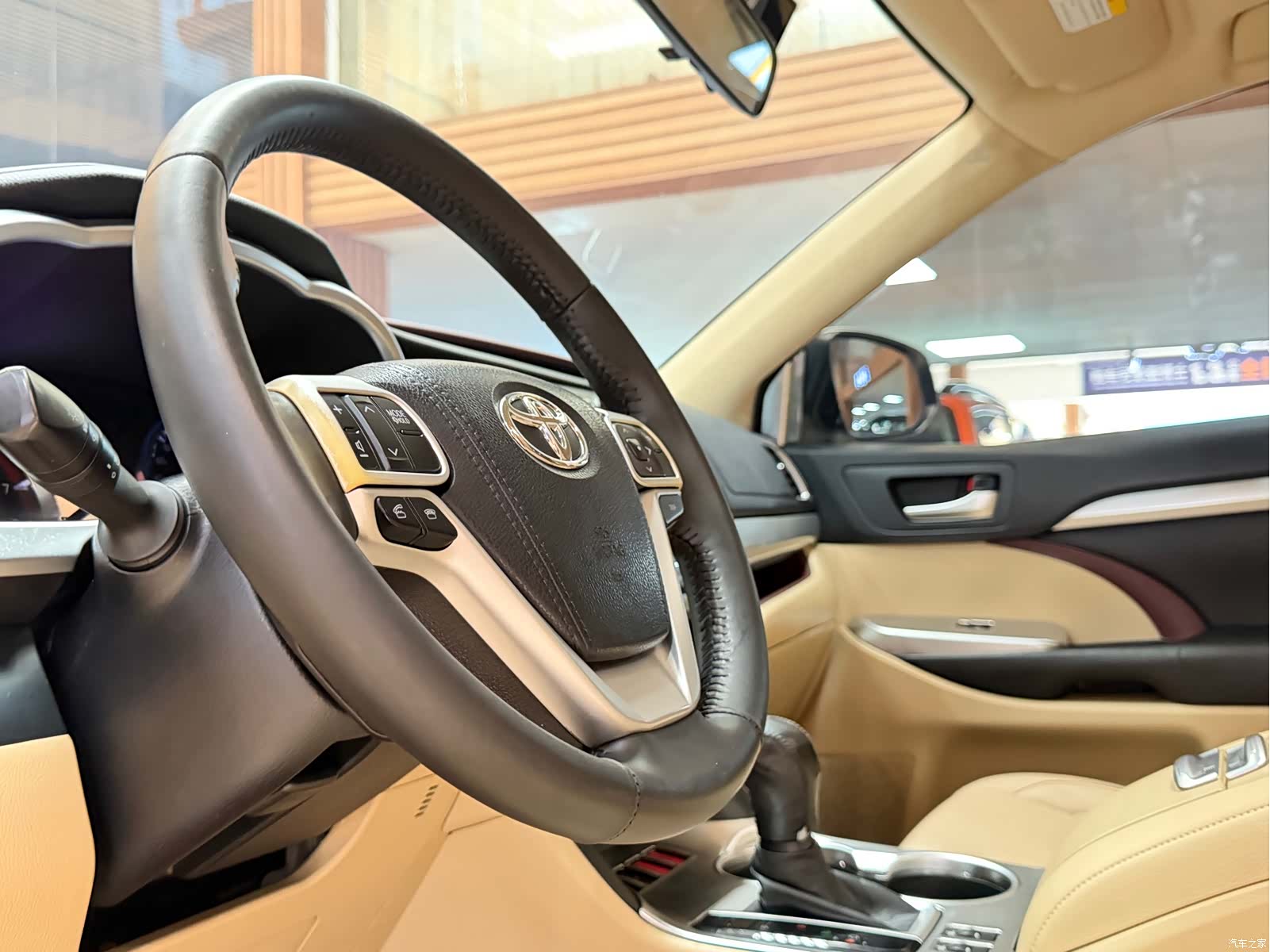 Toyota Highlander, 2016 все фото