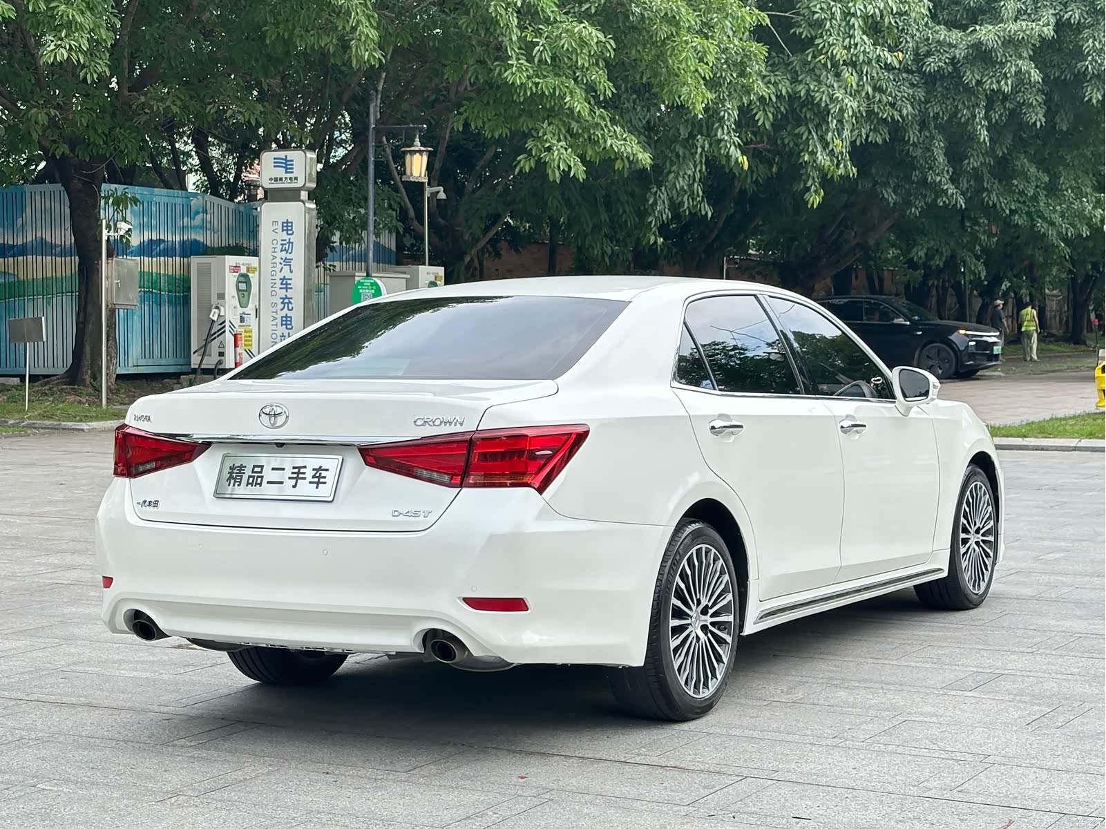 Toyota Crown, 2019 16