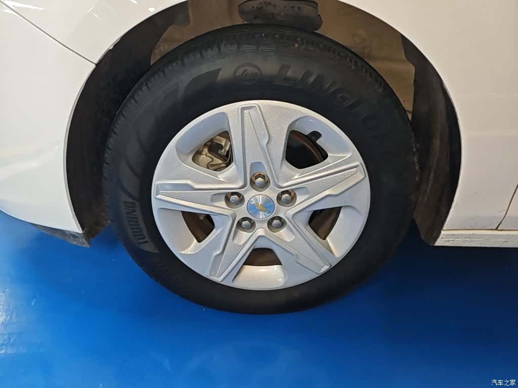 Chevrolet 320, 2019 23