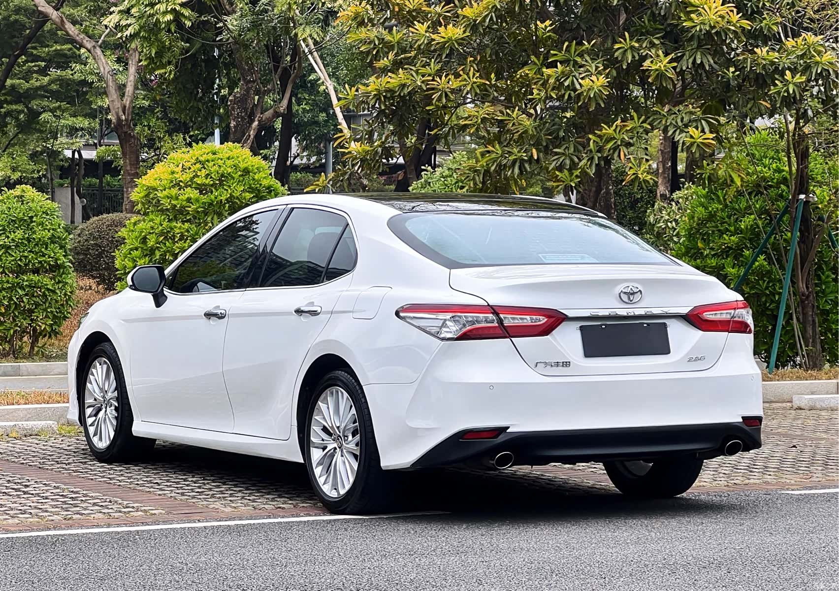 Toyota Camry, 2020 16