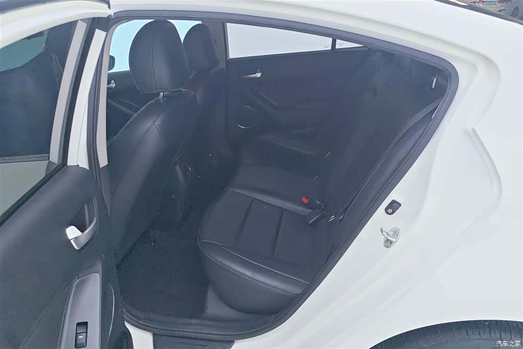 Kia K3, 2018 11