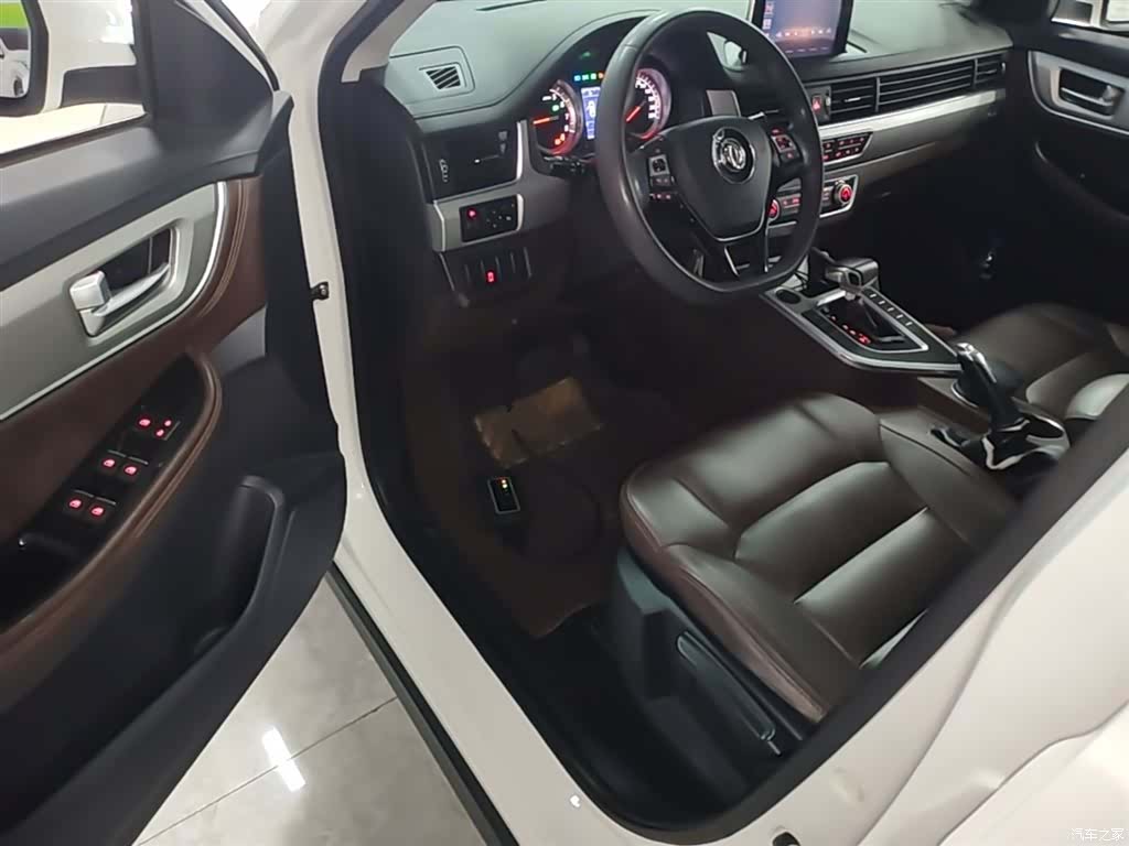 DongFeng X5, 2017 16