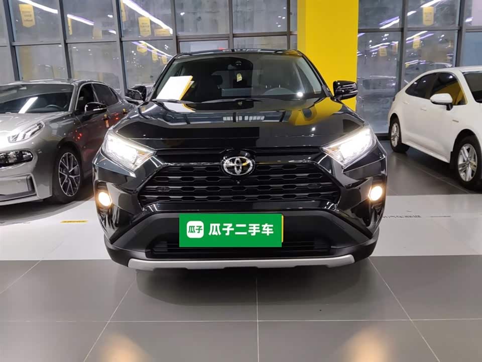 Toyota RAV4 Rongfang