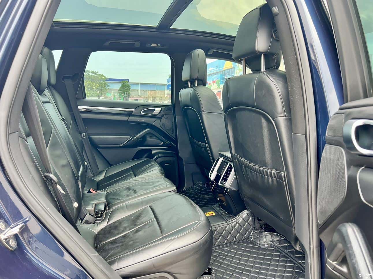 Porsche Cayenne, 2012 18
