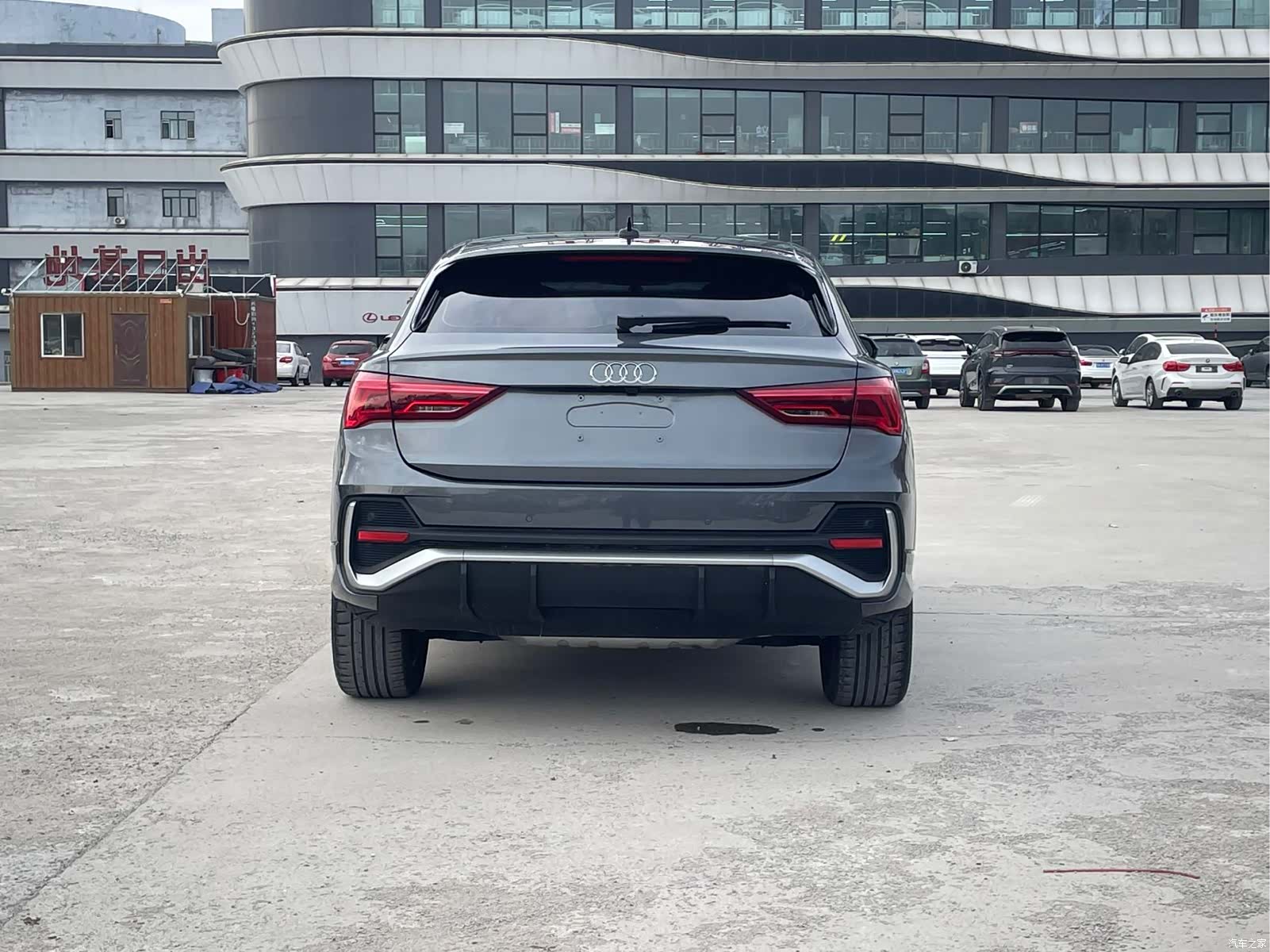 Audi Q3, 2021 все фото