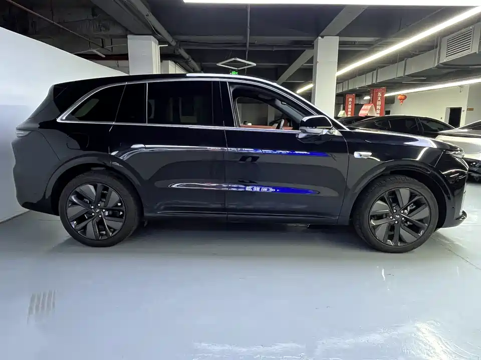 Li Auto Ideal L6