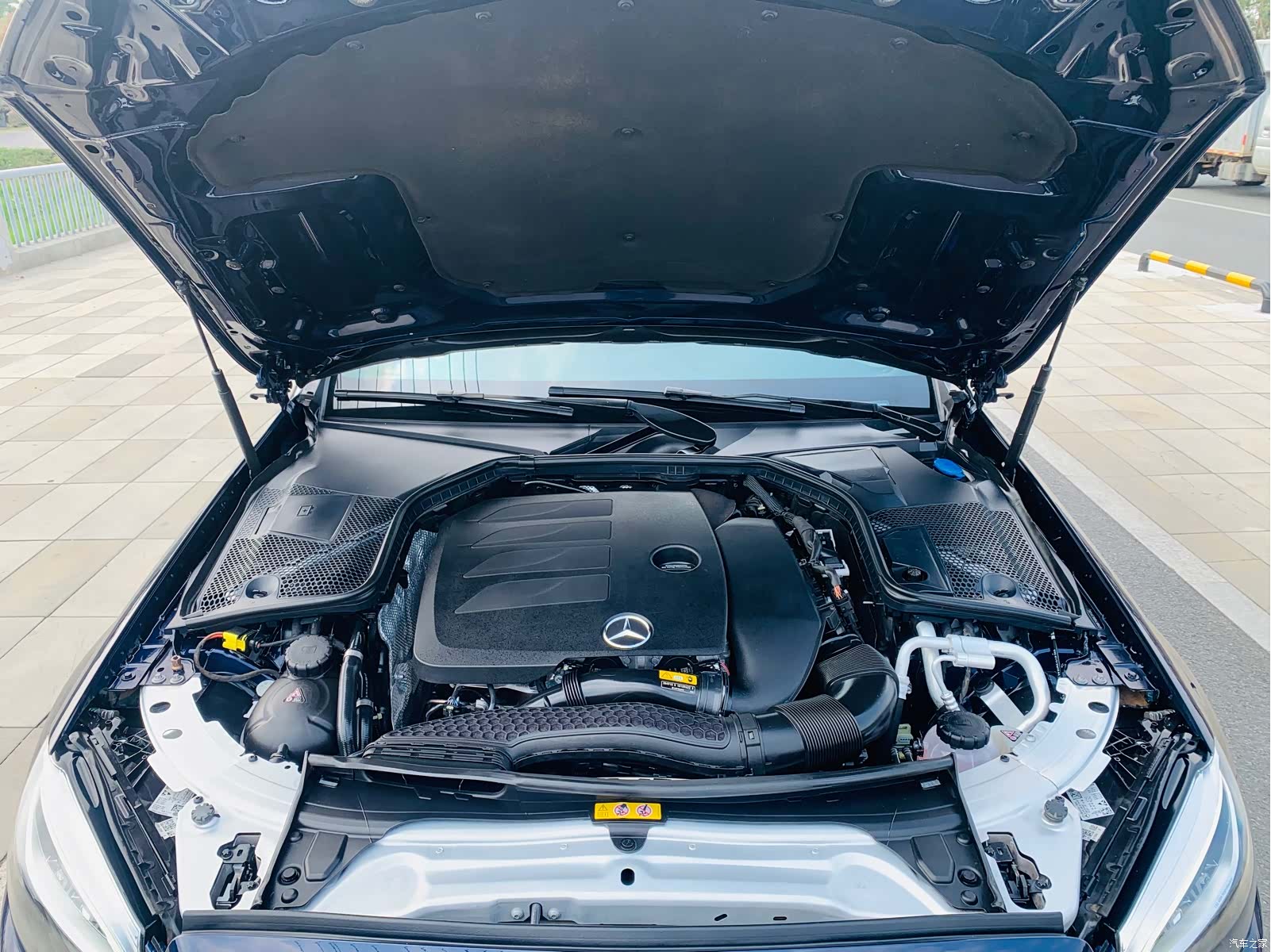 Mercedes-Benz C-Class, 2019 16