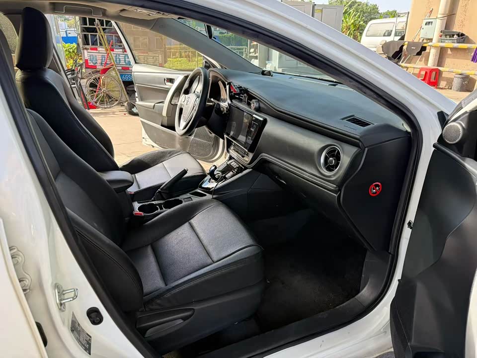 Toyota Corolla dual engine E+