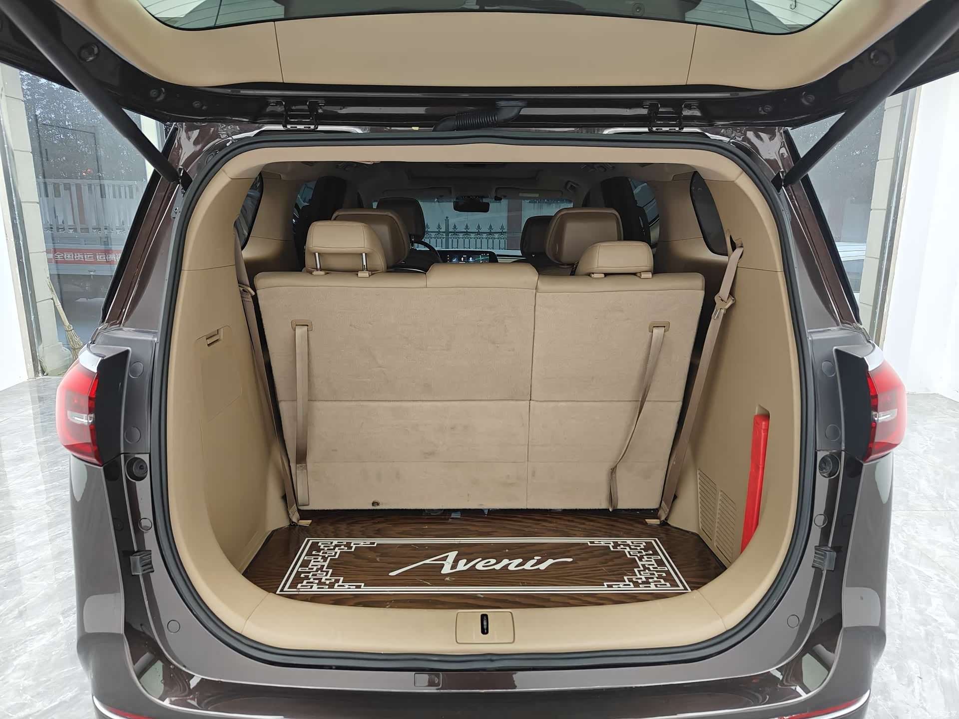 Buick GL8, 2021 7