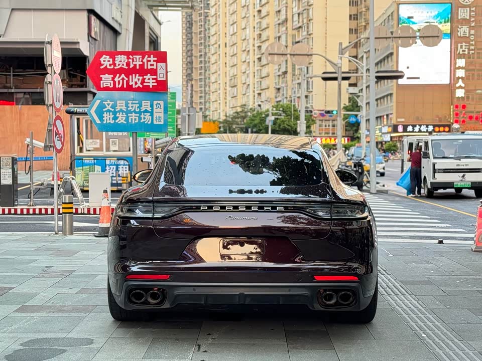 Porsche Panamera